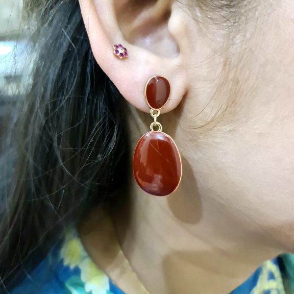 maroon earring