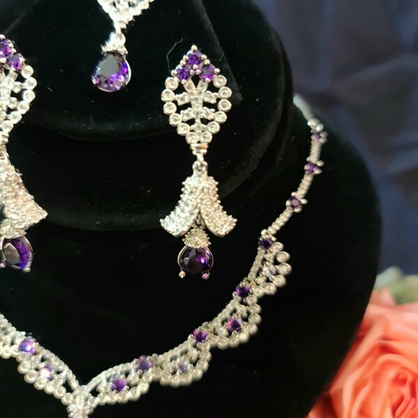 Mahira Khan Necklace set Plum - Image 5