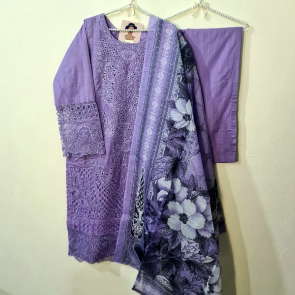 Embroidered- 3 Pc Cotton Suit