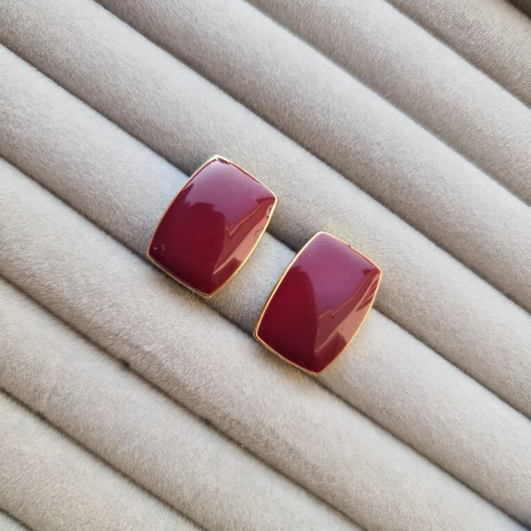 Stud 009 - Image 2